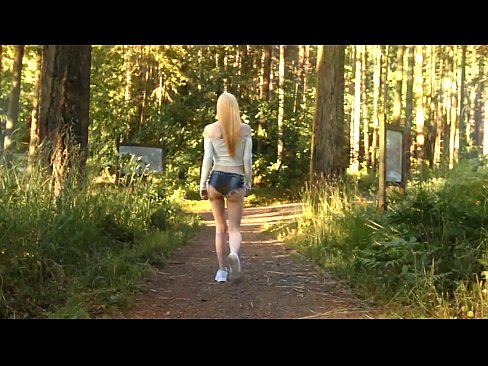 ❤️ Bidh boireannach brèagha a ’gluasad gu slaodach, chan e bhidio nude ☑  Pornagrafaidheachd breagha  leinn gd.redpornpictures.ru