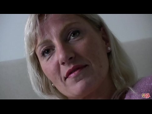 ❤️ A 'mhàthair a tha sinn uile fucked ... Lady, giùlan fhèin! ☑  Pornagrafaidheachd breagha  leinn gd.redpornpictures.ru